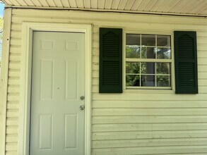 5612 Madonna Cir, Unit 5612 in Knoxville, TN - Foto de edificio - Building Photo