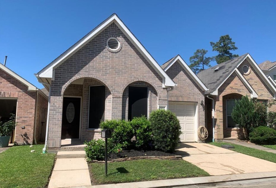18707 Scented Candle Way in Spring, TX - Building Photo