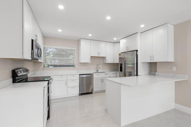 property at 301 SE 12th Ave