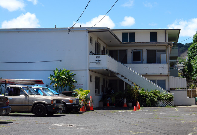 1426 Kewalo St in Honolulu, HI - Building Photo - Building Photo