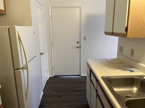 768 Heritage Ln in Eagle Lake, TX - Building Photo - Building Photo