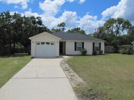 4803 Young Rd in Crestview, FL - Building Photo