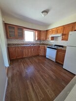 144-31 183rd St in Queens, NY - Building Photo