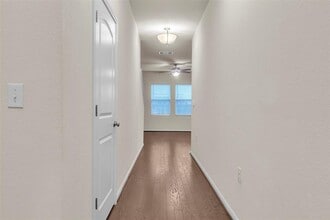 13014 Carswell St in Austin, TX - Building Photo - Building Photo