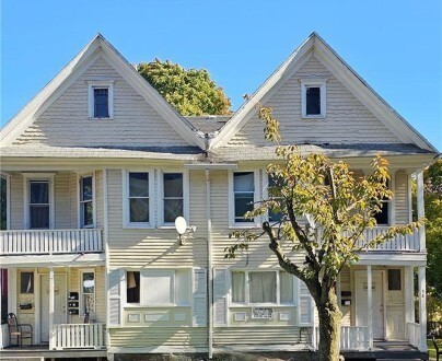 property at 62 Thorn St