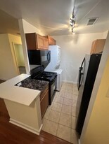 2518 Kent Village Pl in Hyattsville, MD - Building Photo