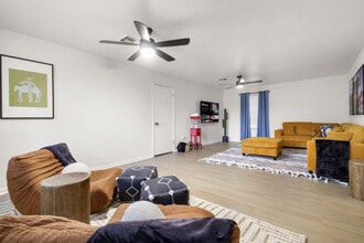 5410 King Richard St in San Antonio, TX - Building Photo - Building Photo