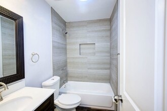 8627 Wileyvale Rd in Houston, TX - Building Photo - Building Photo