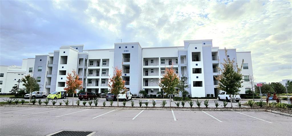3180 Paradox Cir in Kissimmee, FL - Building Photo