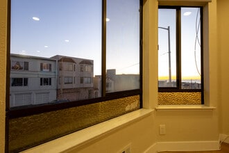 3320 Judah St in San Francisco, CA - Building Photo - Building Photo