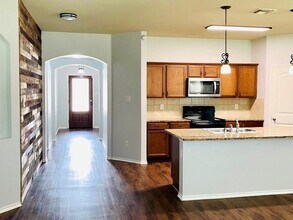 2134 Shady Glen Trail in Princeton, TX - Building Photo - Building Photo