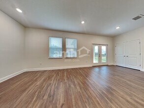 27341 St Andrews Ave in Wesley Chapel, FL - Building Photo - Building Photo