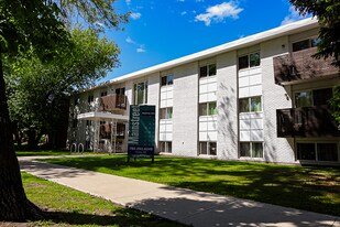 Centre 102 in Edmonton, AB - Building Photo