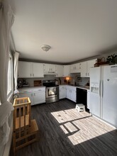 252 Union St in Milford, NH - Foto de edificio - Building Photo
