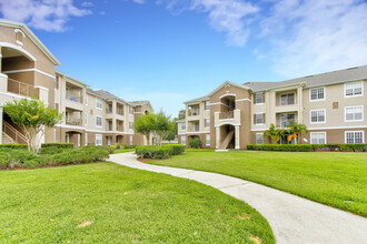 Legends Winter Springs in Winter Springs, FL - Building Photo - Building Photo