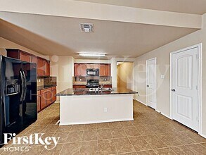 1413 Waco Turner Dr in Royse City, TX - Building Photo - Building Photo