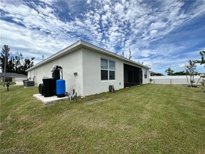 2829 NW 7th Terrace in Cape Coral, FL - Building Photo - Building Photo