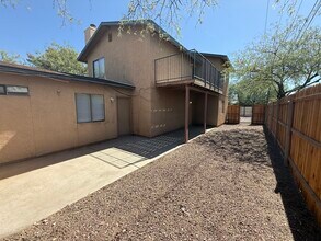 1728 N Santa Rita Ave in Tucson, AZ - Building Photo - Building Photo
