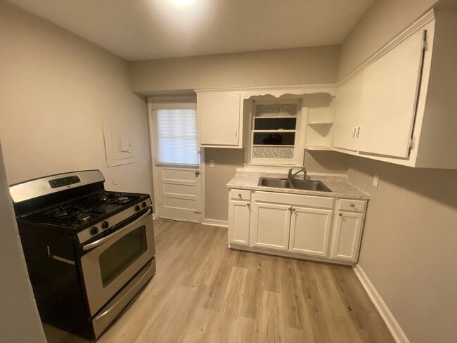 127 Torch Hill Rd in Columbus, GA - Foto de edificio - Building Photo