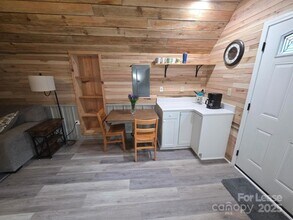 820 Clearview Rd in Cleveland, NC - Foto de edificio - Building Photo