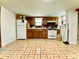 177 Transit St, Unit 3