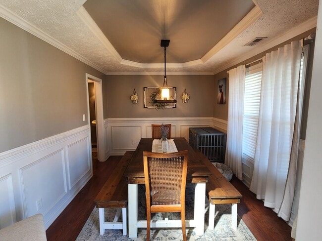 property at 1309 Valmead Ct