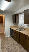 3049 N Linda Vista Ln in Boise, ID - Foto de edificio - Building Photo