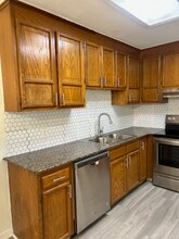 5207 Cumberland Cove Dr in Baton Rouge, LA - Building Photo - Building Photo