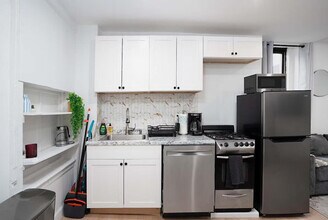 60 1st Ave in New York, NY - Building Photo - Building Photo