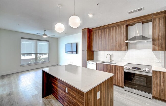 property at 1701 Simond Ave