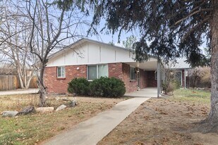 8150 Ames Way in Arvada, CO - Building Photo