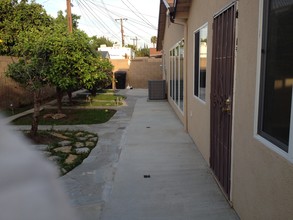 8921 Bishop Ave in Westminster, CA - Foto de edificio - Building Photo