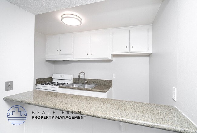 217 S. Knott Av in Buena Park, CA - Building Photo - Building Photo