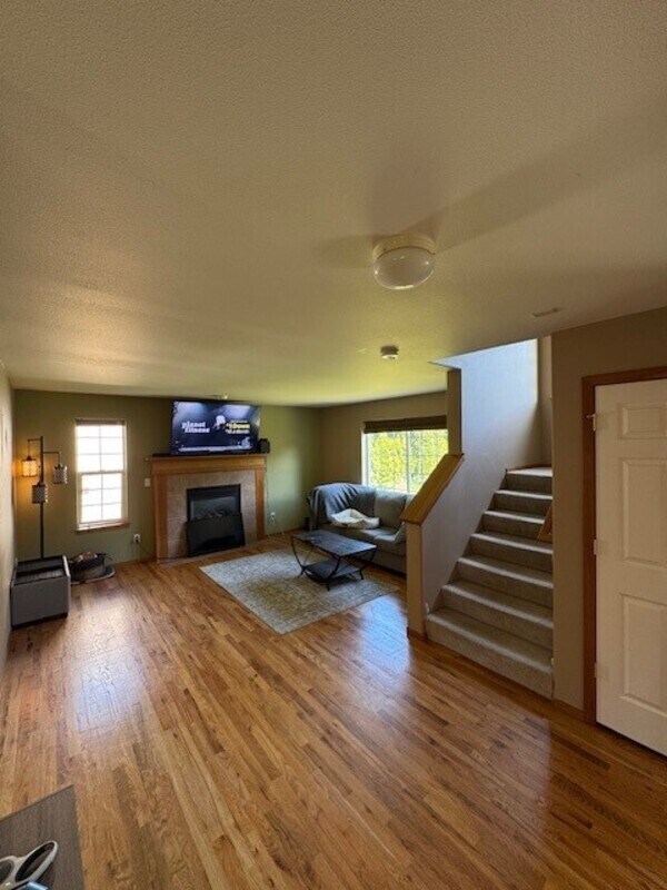 4721 Bedford Ave in Bellingham, WA - Building Photo - Building Photo
