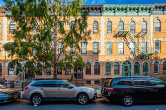 1271 Decatur St in Brooklyn, NY - Foto de edificio - Building Photo