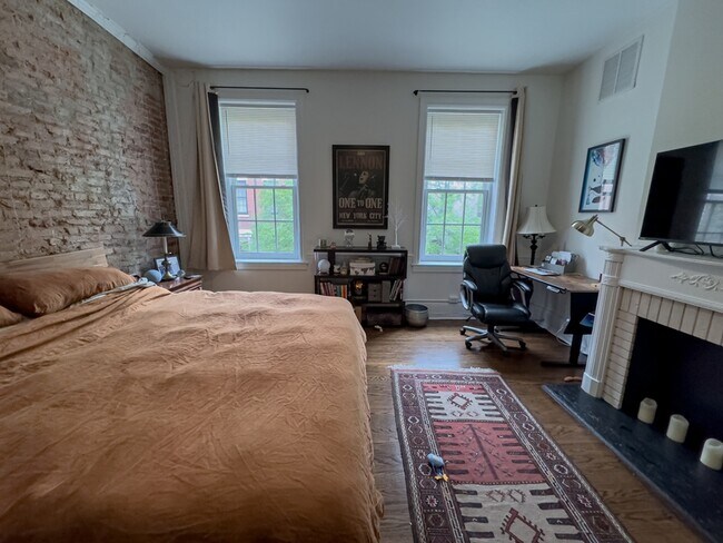 1618 Spruce St in Philadelphia, PA - Building Photo - Building Photo