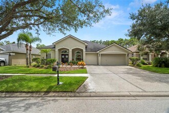 10516 Rochester Way in Tampa, FL - Building Photo - Building Photo