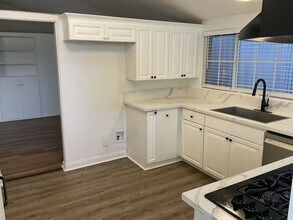 22239 Flanco Rd in Los Angeles, CA - Building Photo - Building Photo