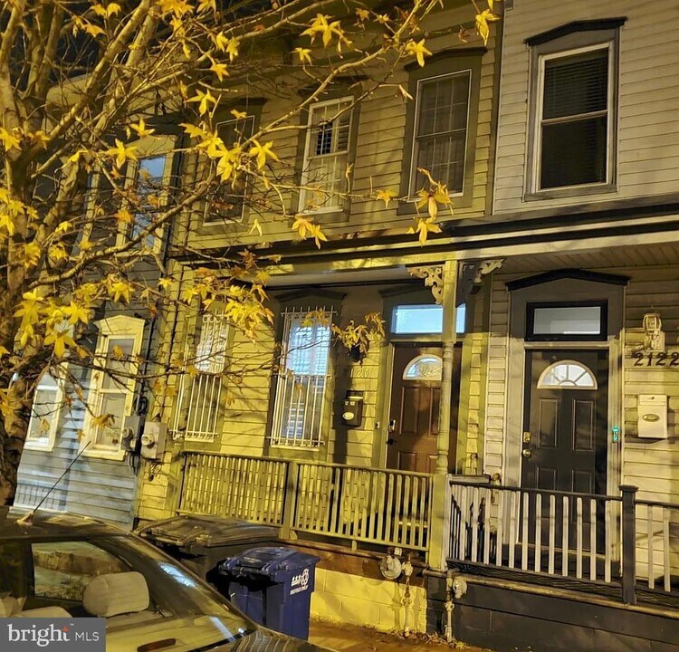 2120 13th St SE in Washington, DC - Building Photo