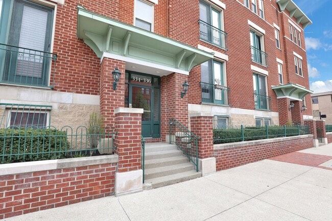 property at 336 S 3rd St