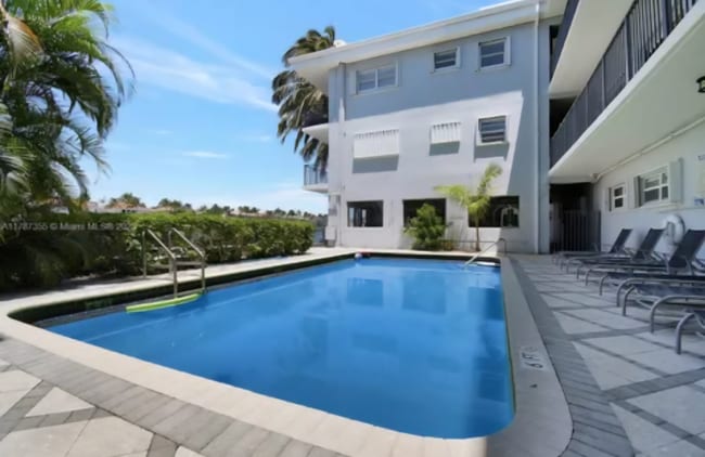 property at 2600 S Ocean Dr