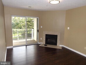 8911 Town Center Cir in Upper Marlboro, MD - Building Photo - Building Photo