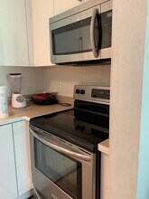 1500 NE 127th St-Unit -310 in North Miami, FL - Building Photo - Building Photo