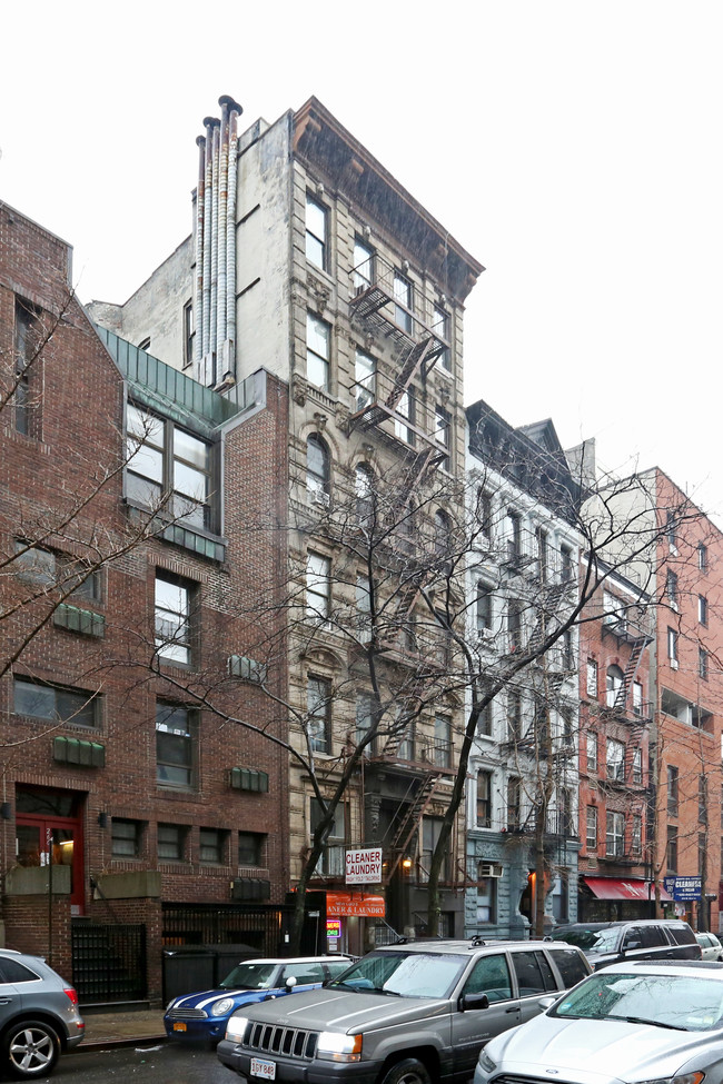 262 W 22nd St in New York, NY - Foto de edificio - Building Photo