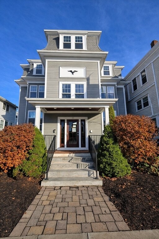 property at 214-216-216 E Eagle St