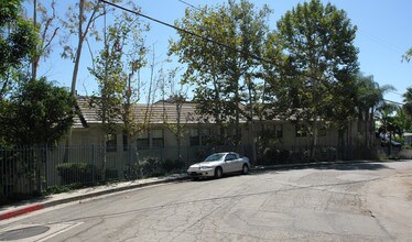 1942 Grace Ave in Los Angeles, CA - Building Photo - Building Photo