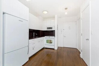 212 W 91st St in New York, NY - Building Photo - Building Photo