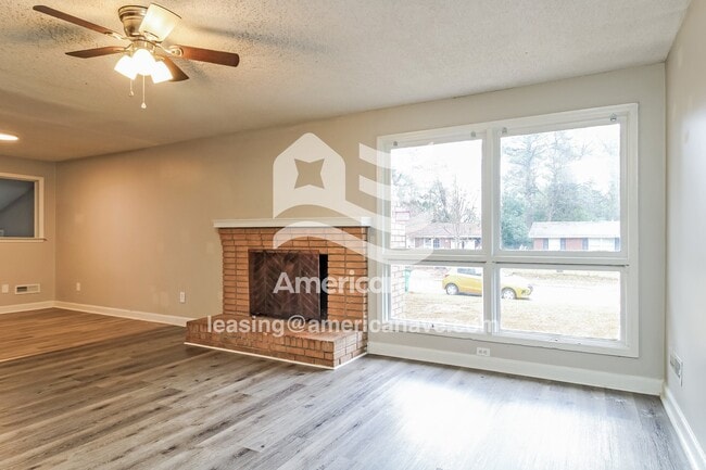 2520 Stonehenge Dr in Cayce, SC - Building Photo - Building Photo