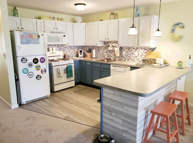 212 E Magnolia Ave in Wildwood, NJ - Building Photo - Building Photo