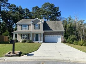 617 Rockland Dr in Greenville, NC - Building Photo